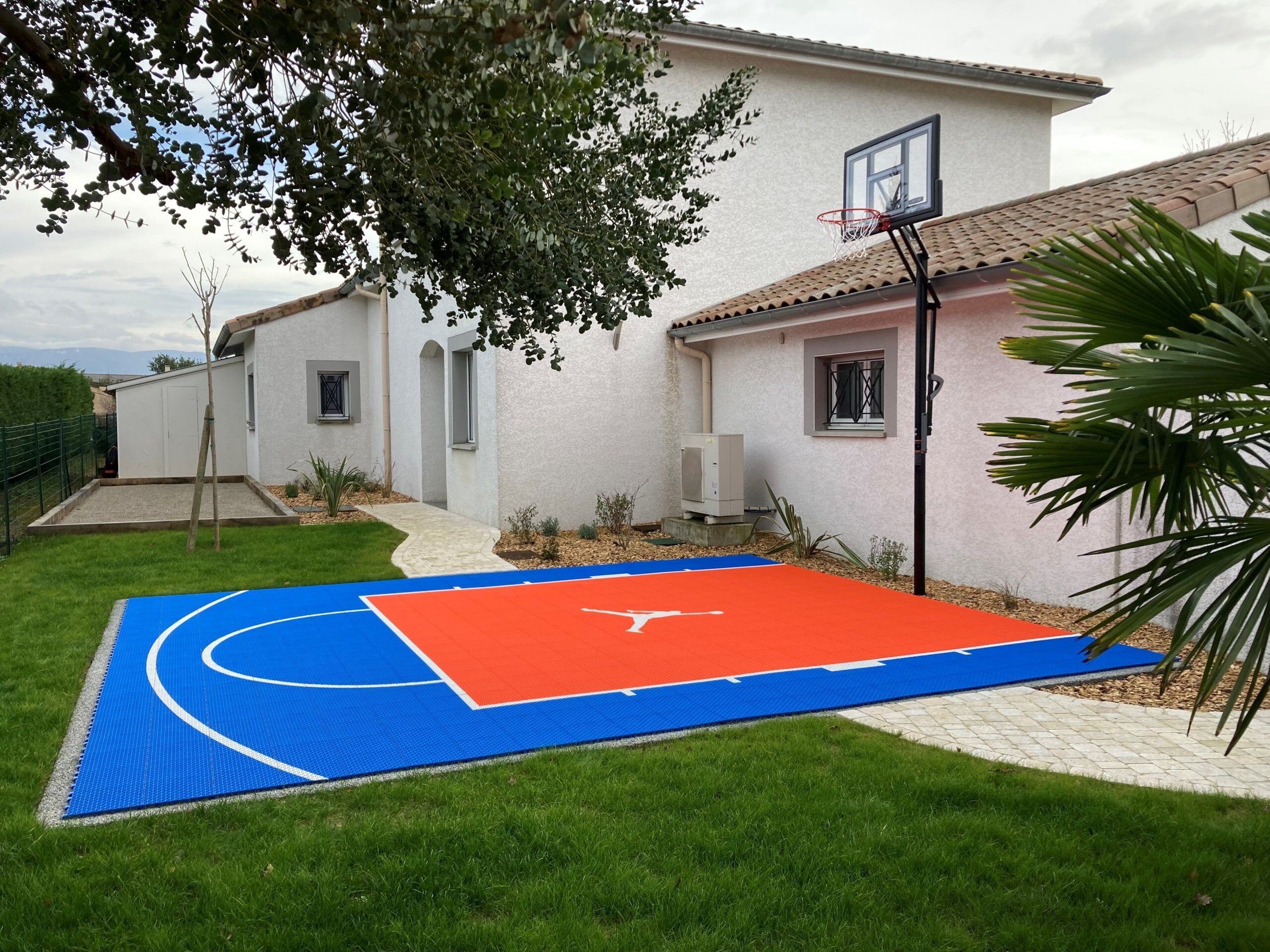 Dalle clipsable pour terrain de basket 4m x 6m Dalle clipsable pour terrain de basket 4m x 6m